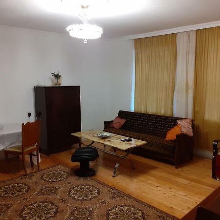 Orion Kutaisi Apartment Luaran gambar