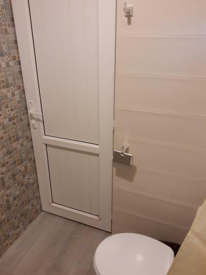Orion Kutaisi Apartment Luaran gambar