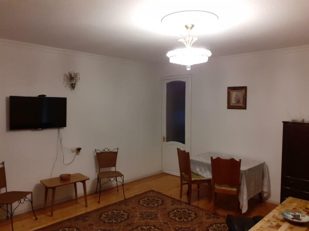 Orion Kutaisi Apartment Luaran gambar