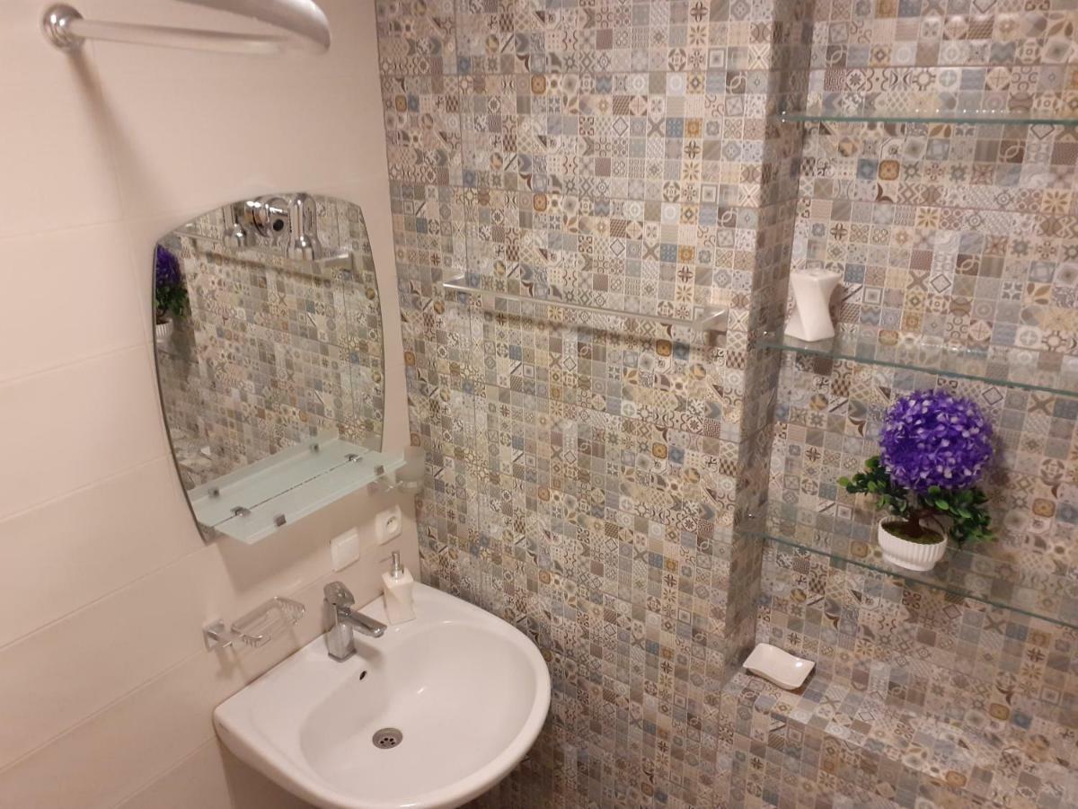 Orion Kutaisi Apartment Luaran gambar